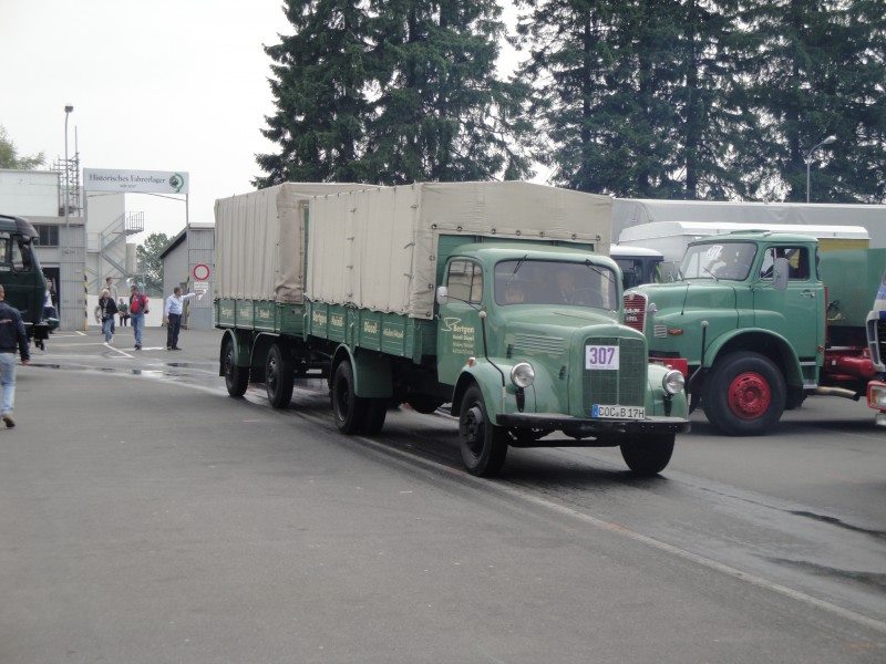 Mercedes-Benz LP 1413